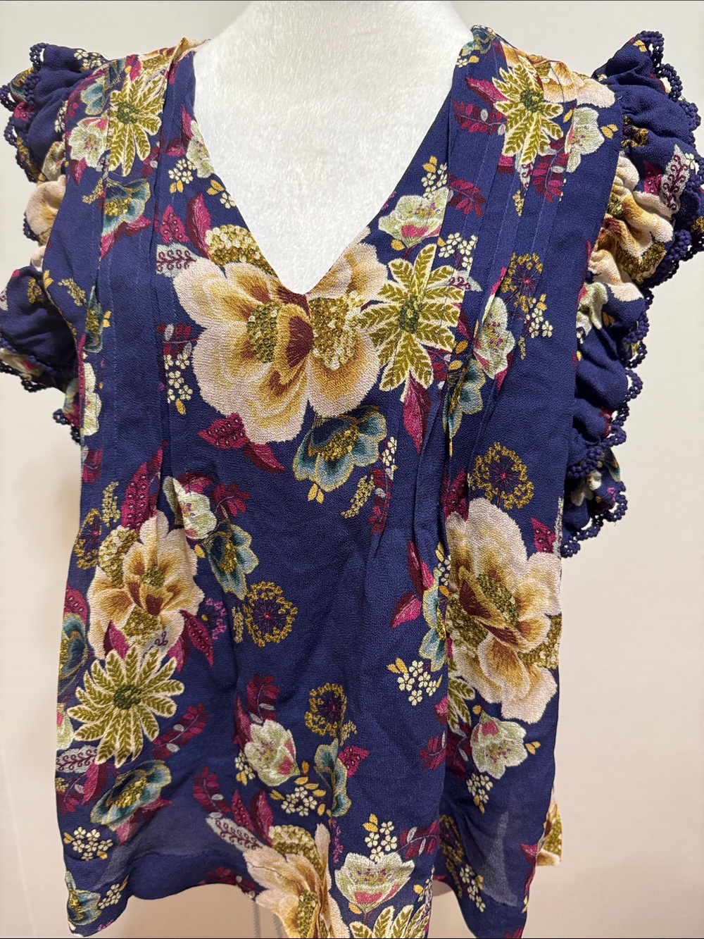 Farm Rio Ruffle Top - Picture 8 of 10